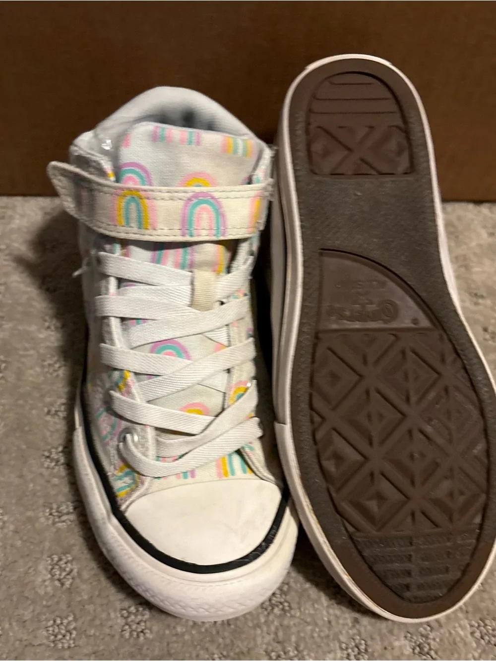 Converse Kids White High-Top Sneakers with Pastel Rainbow Arches Size 3